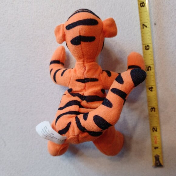 1997 Mattel Disney Winnie the Pooh and Friends Holding Hands Vintage - See Desc. - Picture 14 of 14